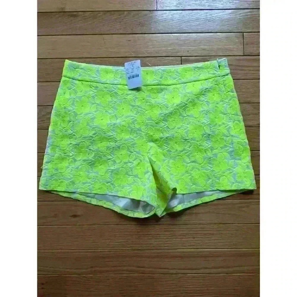 J.Crew Factory Women's Neon Yellow Floral Embroidered Chino Shorts Size 2 - Picture 1 of 8